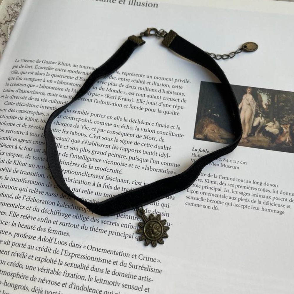 Vintage Velvet Sun Charm Choker